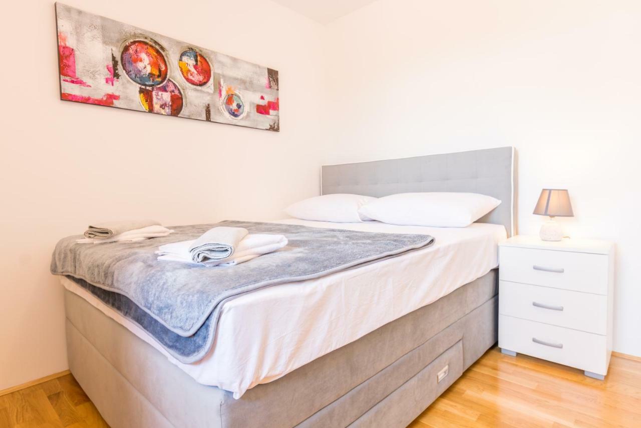 Lidija 2 Apartment Makarska Luaran gambar
