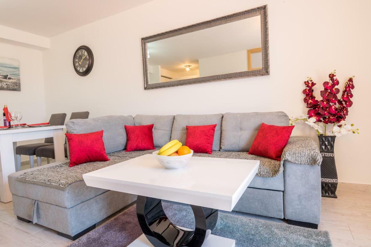 Lidija 2 Apartment Makarska Luaran gambar