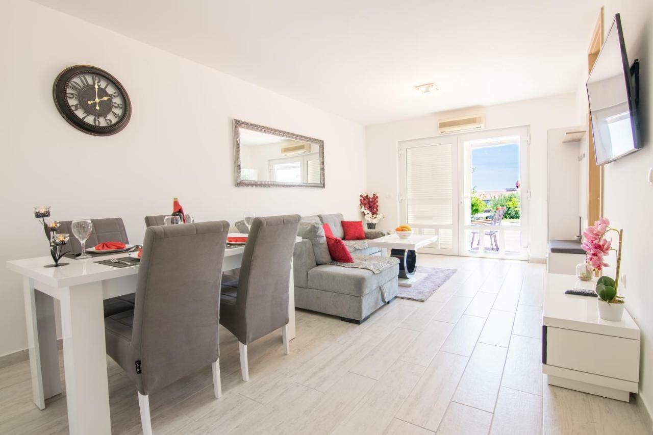 Lidija 2 Apartment Makarska Luaran gambar